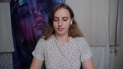 Snapshot of mariatess_ chatting on July 4, 9:59 am Mariia online show from July 4, 9:59 am