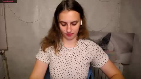 Snapshot of mariatess_ chatting on July 10, 12:19 pm Mariia online show from July 10, 12:19 pm