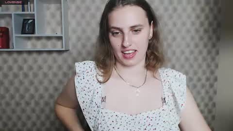 Snapshot of mariatess_ chatting on August 1, 12:37 pm Mariia online show from August 1, 12:37 pm
