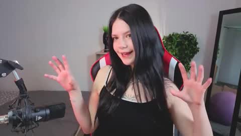 Maria online show from March 3, 3:40 pm