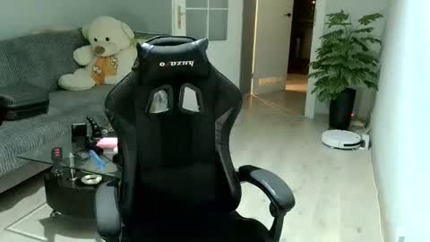 maribor5879 online show from March 11, 1:37 am