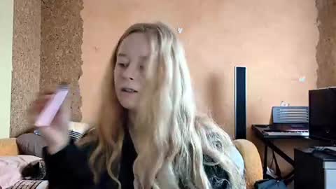Snapshot of maricagorgo chatting on July 31, 4:23 am Kate online show from July 31, 4:23 am