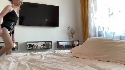 Mari online show from March 27, 7:58 am