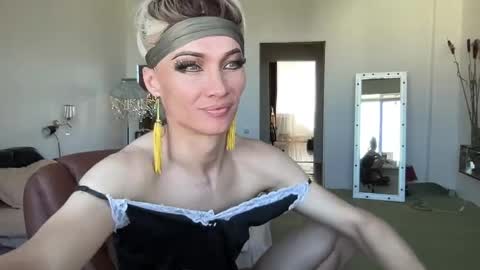 Mari online show from April 19, 7:07 am