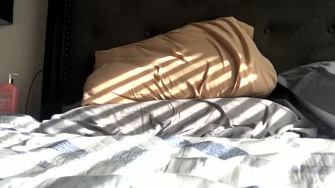 marie00090 online show from November 12, 6:52 pm