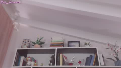 Snapshot of marie_antoinette62 chatting on July 2, 9:43 pm Maria online show from July 2, 9:43 pm