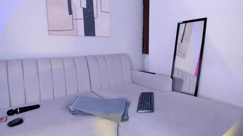 Snapshot of marie_bass chatting on May 7, 2:33 pm marie_bass online show from May 7, 2:33 pm