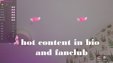 Snapshot of marie_diaze chatting on January 14, 11:31 am Marie LEAVE YOUR WITH ME online show from January 14, 11:31 am