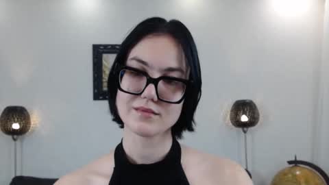 Marie Fitch online show from November 7, 4:23 am