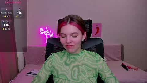 Marie 3 online show from May 12, 5:26 am