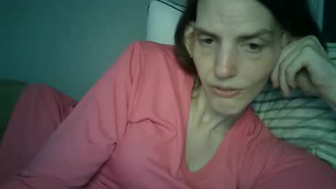 Snapshot of mariejojo chatting on April 21, 7:17 pm Mariejojo online show from April 21, 7:17 pm