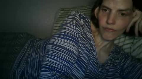 Snapshot of mariejojo chatting on May 21, 12:50 am Mariejojo online show from May 21, 12:50 am