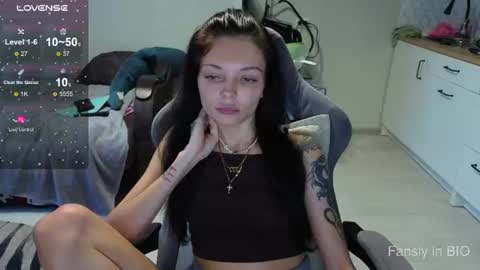 Snapshot of mariella__adams chatting on July 8, 6:45 pm Maria online show from July 8, 6:45 pm