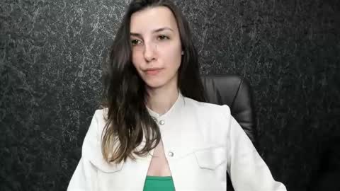 Snapshot of marielleanker chatting on October 13, 4:51 pm marielleanker online show from October 13, 4:51 pm