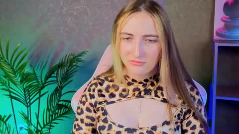 Mari online show from June 24, 4:22 am