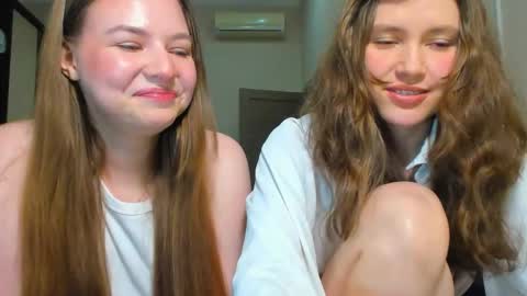 MarieBelle online show from March 25, 4:13 pm