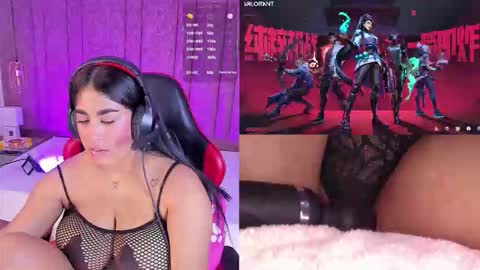 Snapshot of marihanferrer chatting on February 27, 5:18 am Marian online show from February 27, 5:18 am