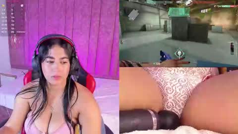 Snapshot of marihanferrer chatting on March 3, 5:02 am Marian online show from March 3, 5:02 am