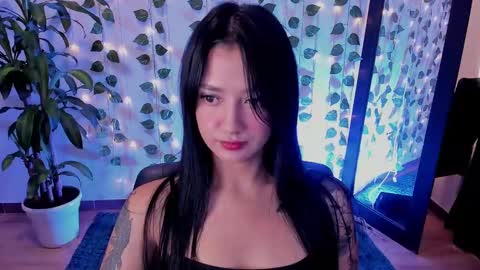 Snapshot of mariianadiaz1_ chatting on February 28, 1:14 pm Maryyy online show from February 28, 1:14 pm