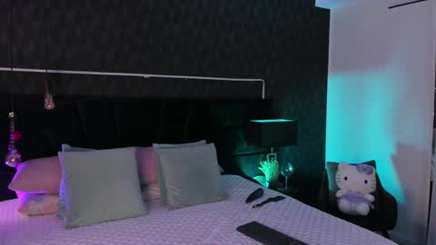 Snapshot of mariianna_lopez_ chatting on March 3, 11:55 am Mariana online show from March 3, 11:55 am