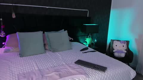 Snapshot of mariianna_lopez_ chatting on March 6, 2:18 pm Mariana online show from March 6, 2:18 pm