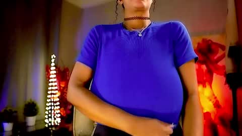 Snapshot of mariicha chatting on April 30, 7:25 am Nikita - Scroll down and read my bio please. New Pictures in Bio online show from April 30, 7:25 am