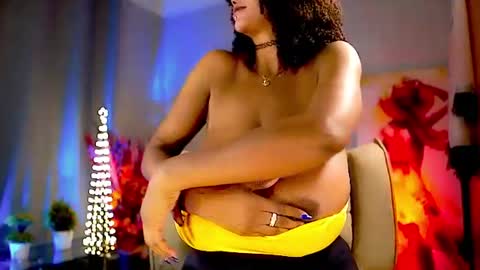 Nikita - Scroll down and read my bio please. New Pictures in Bio online show from June 28, 7:58 am