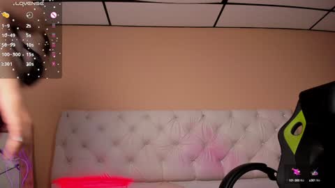 Snapshot of mariie_tayy chatting on January 11, 11:35 pm mariie_tayy online show from January 11, 11:35 pm