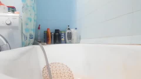 marijan1209 online show from April 9, 9:31 pm