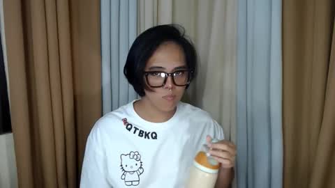 marikosue online show from November 5, 2:06 pm