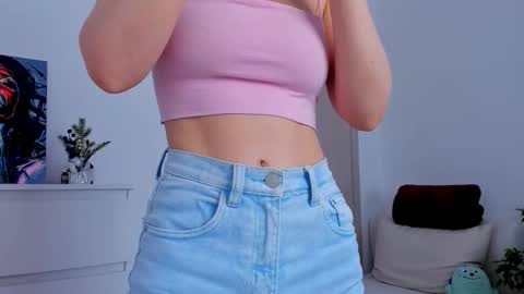 Marilina online show from February 13, 7:48 am