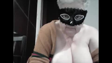 Snapshot of marilu64 chatting on February 4, 1:06 pm marilu64 online show from February 4, 1:06 pm