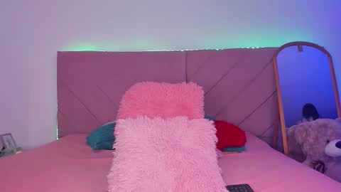 Snapshot of marily_daniela_ chatting on November 26, 2:45 am Marily Daniela online show from November 26, 2:45 am