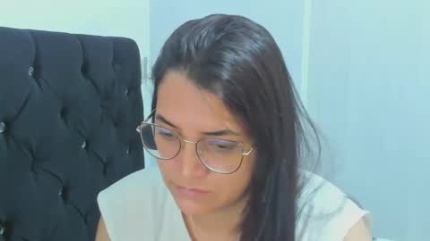 Snapshot of marilyn_garcia chatting on December 11, 8:28 pm MARILYN SEXY online show from December 11, 8:28 pm