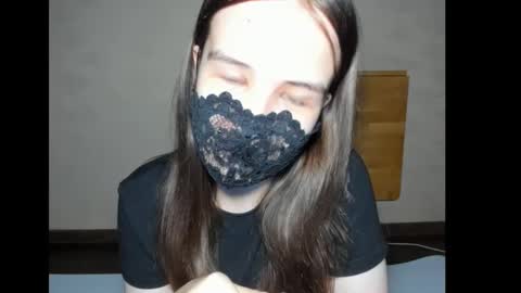 Snapshot of marilyn_mans0n chatting on September 12, 7:58 pm Dita online show from September 12, 7:58 pm