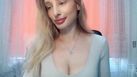 Snapshot of marilyndevilish chatting on February 27, 10:26 am MarilynDevilish online show from February 27, 10:26 am