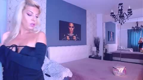 Mary Mais online show from September 17, 7:10 am