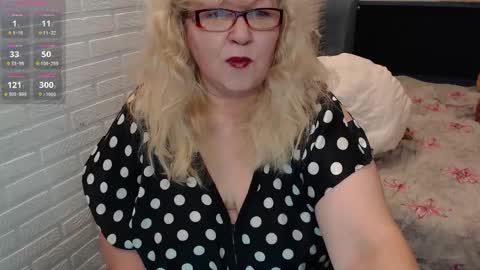 Snapshot of marinaabysss chatting on February 27, 4:56 am Marina online show from February 27, 4:56 am