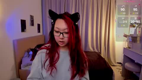 Marine  online show from March 30, 2:07 pm