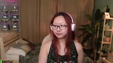 Snapshot of marine_vact chatting on July 10, 8:40 am Marine online show from July 10, 8:40 am