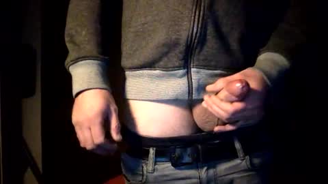 Snapshot of mario_gasm chatting on November 28, 2:47 am mario_gasm online show from November 28, 2:47 am