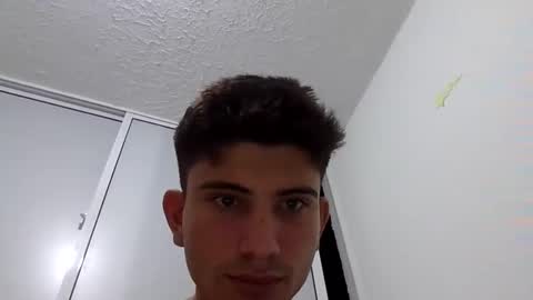 Snapshot of mariobrosss517470 chatting on December 15, 5:56 am mariobrosss517470 online show from December 15, 5:56 am