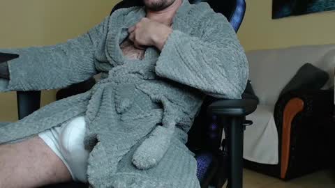 marioslim online show from February 2, 8:57 am