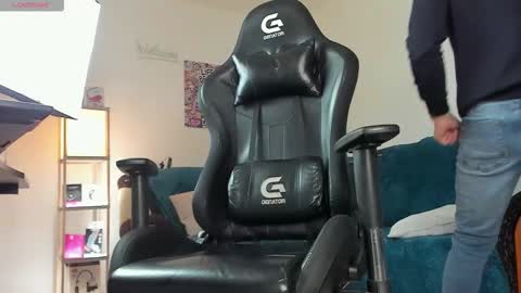 marioslim online show from January 17, 8:30 am