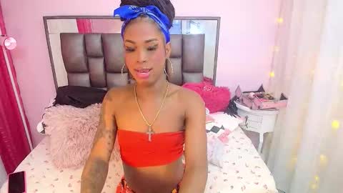 Nathaly online show from October 25, 2:13 pm