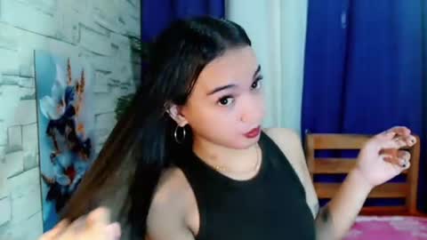 Snapshot of marishkafoxx chatting on June 14, 5:31 am marishka online show from June 14, 5:31 am