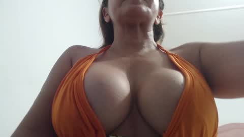 mariska_69 online show from March 7, 1:42 am