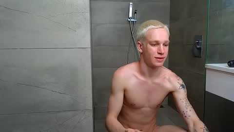 MariusHunter online show from April 4, 6:27 pm