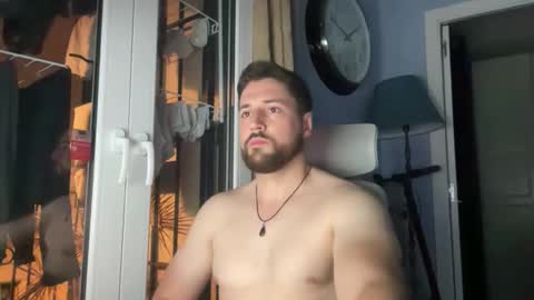 mark_899832461 online show from May 11, 12:38 am