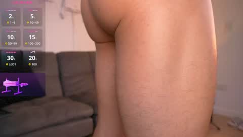 Snapshot of mark_broown_ chatting on July 9, 12:37 am mark_broown_ online show from July 9, 12:37 am